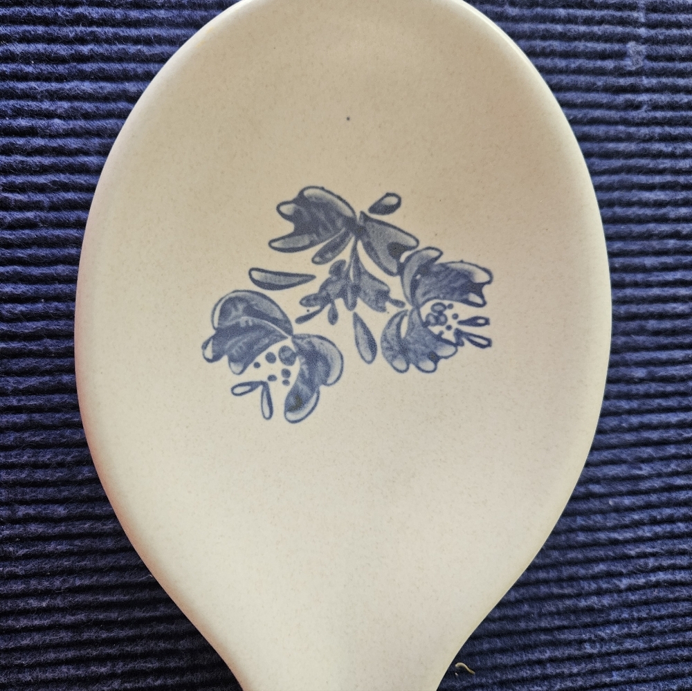 Pfaltzgraff Yorktowne Spoon Rest Holder Stoneware 9 1/2 Inch - Picture 2 of 5